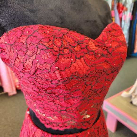 Alyce 1293 Red/Black Size 10 Two-Piece Prom/Evening Formal - Picture 4 of 7